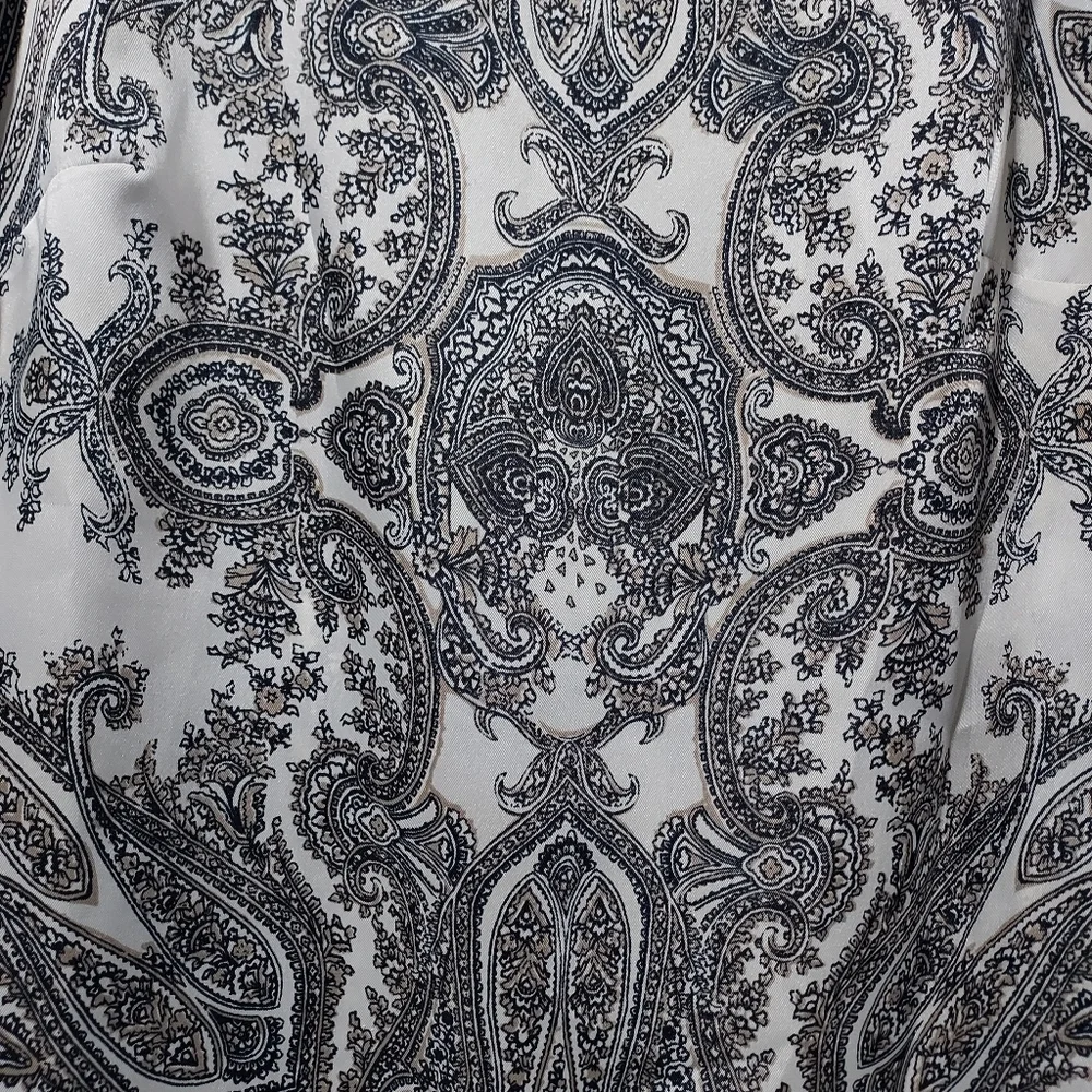 Talbots Womens 6 Black White Tan Floral Paisley Blouse Old Money Quite Luxury